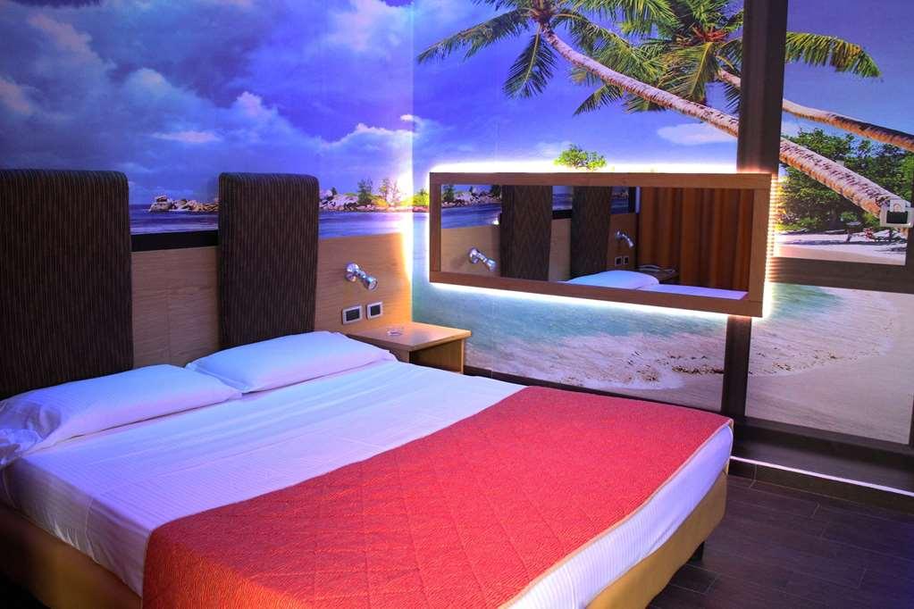 Orange Motel Веригате Стая снимка